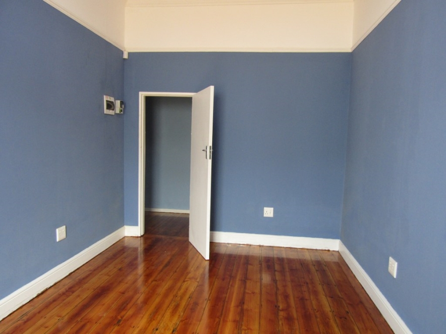 To Let commercial Property for Rent in Humansdorp Eastern Cape